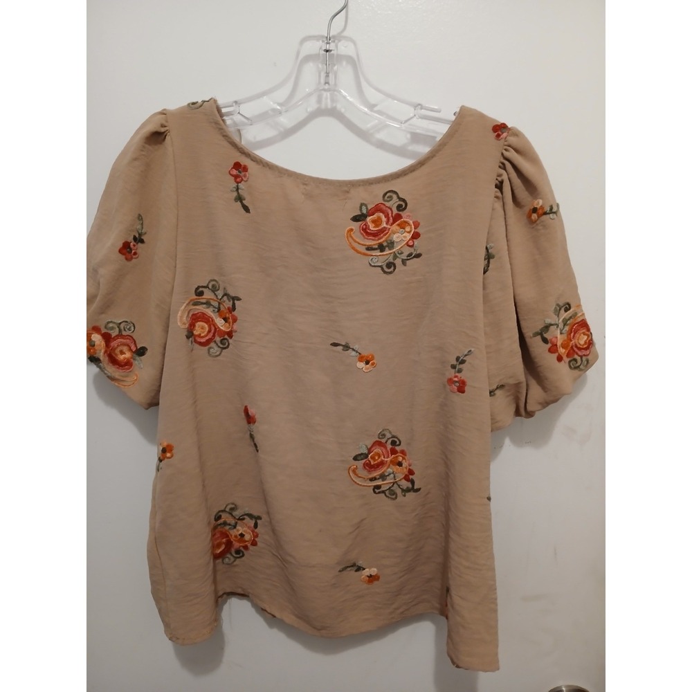 Anthropologie Kindred Embroidered Boho Peasant Blouse Top M Tan Floral Western - Picture 10 of 16